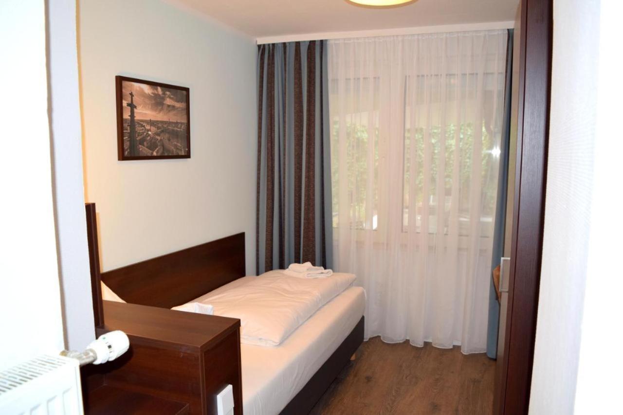 פרנקפורט Trip Inn Budget Hotel Messe מראה חיצוני תמונה