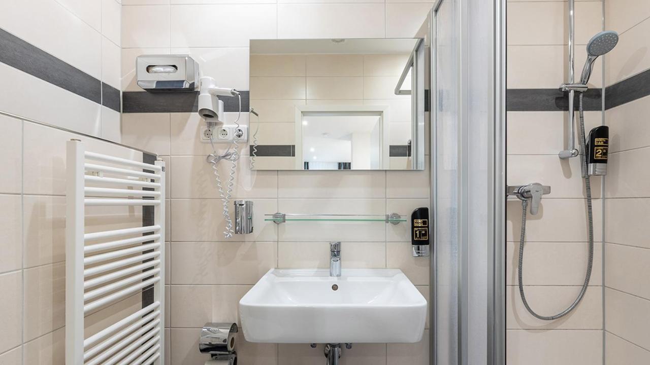 פרנקפורט Trip Inn Budget Hotel Messe מראה חיצוני תמונה