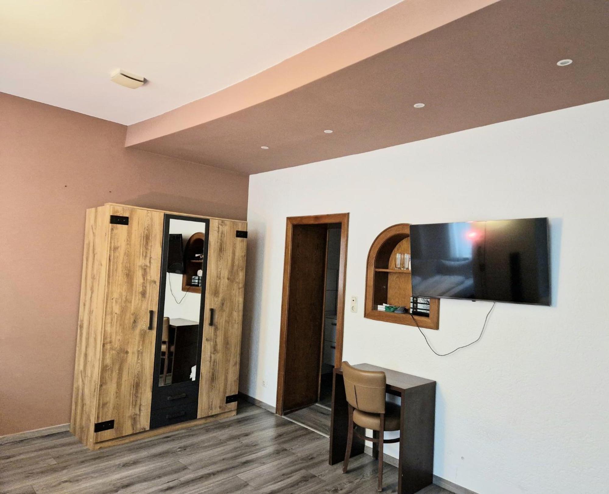 פרנקפורט Trip Inn Budget Hotel Messe מראה חיצוני תמונה